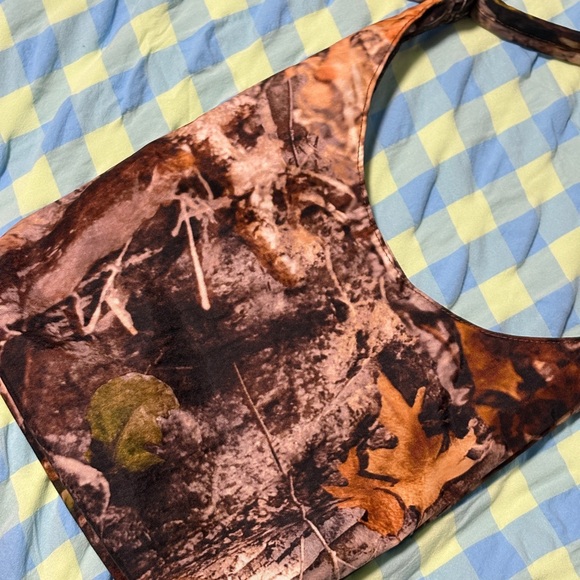 BAGGU Small nylon sling in (Photo forest print)- used like new - Picture 3 of 5